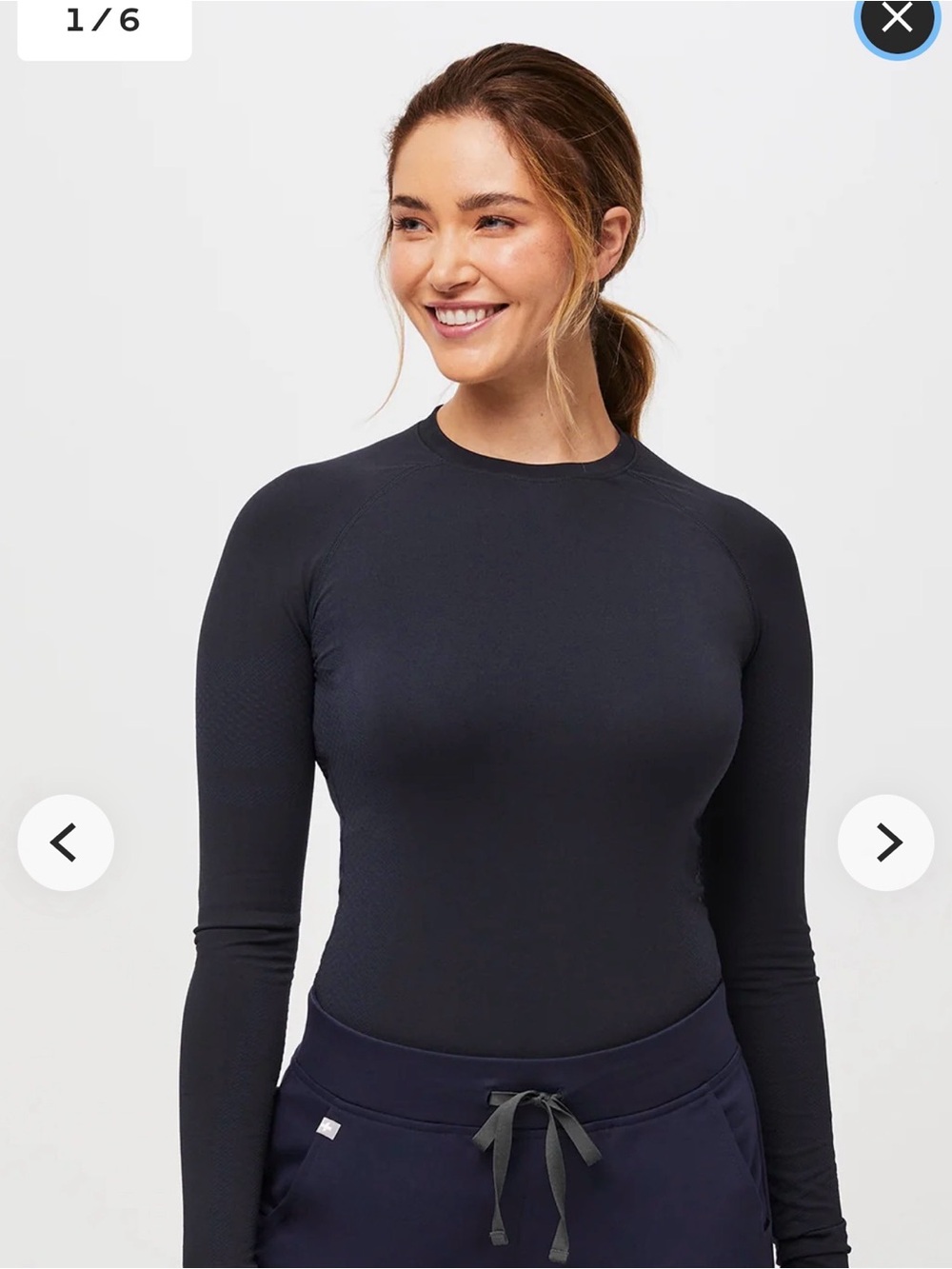 Salta Seamless Long-Sleeve Under scrub Navy Size XXS NWT